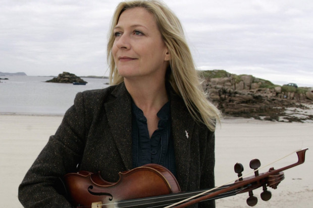 Why Are We Neglecting the Female Tune Composers? Why Are We Neglecting the Female Tune Composers?