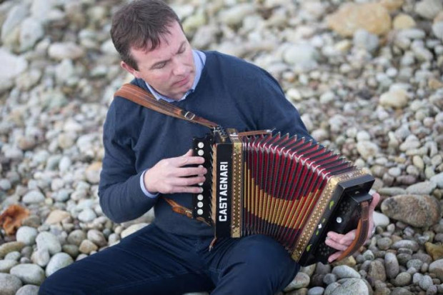 Siamsaíocht@6! le Gael Linn Siamsaíocht@6! le Gael Linn