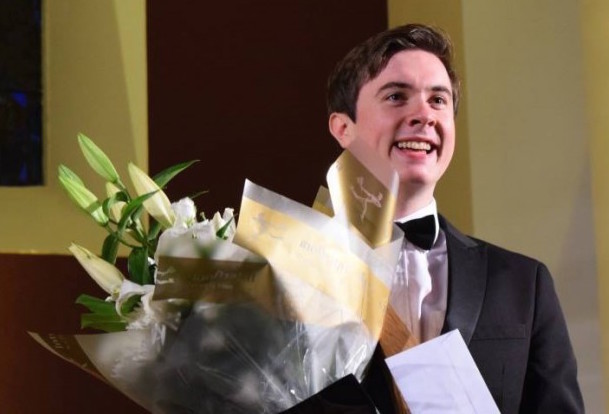 Aaron O’Hare Wins Northern Ireland Opera Voice of 2015
