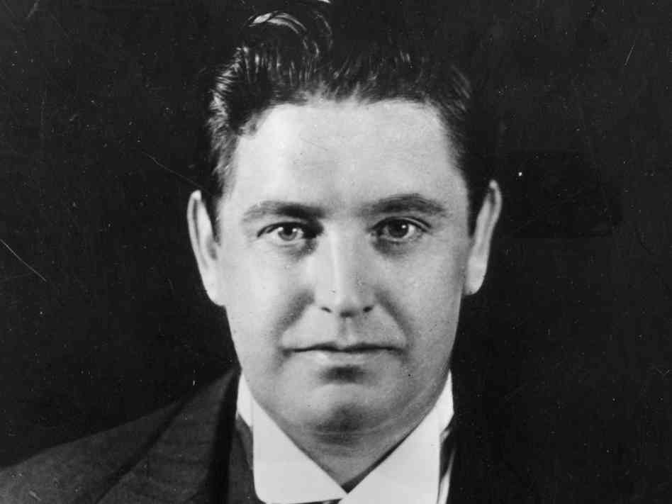 New Sculpture of John McCormack for Athlone