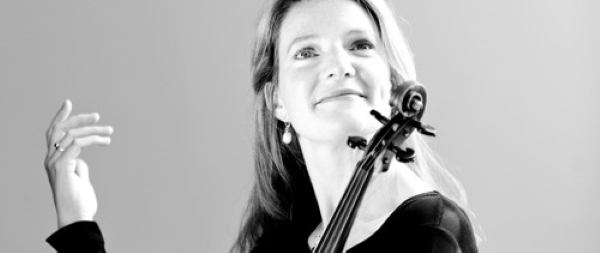 Baroque violinist Rachel Podger in Cork