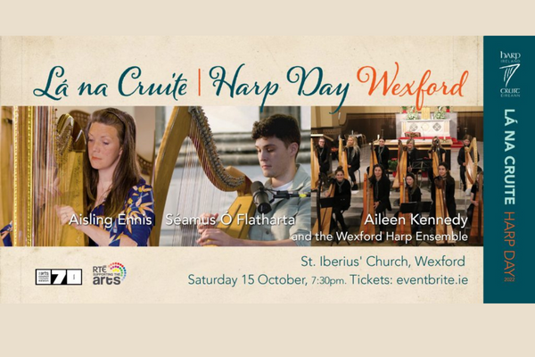  Séamus Ó Flatharta, Aisling Ennis and Aileen Kennedy with the Wexford Harp Ensemble