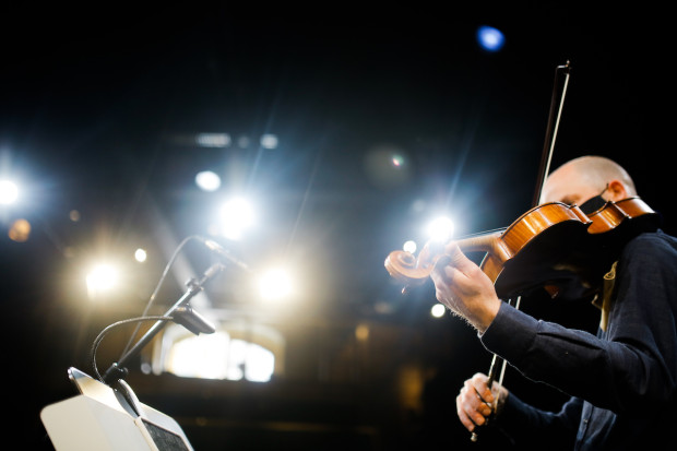 'Artists who are at their wits' end can’t afford another glitzy policy announcement': Basic Income for Artists Needs More Scrutiny 'Artists who are at their wits' end can’t afford another glitzy policy announcement': Basic Income for Artists Needs More Scrutiny