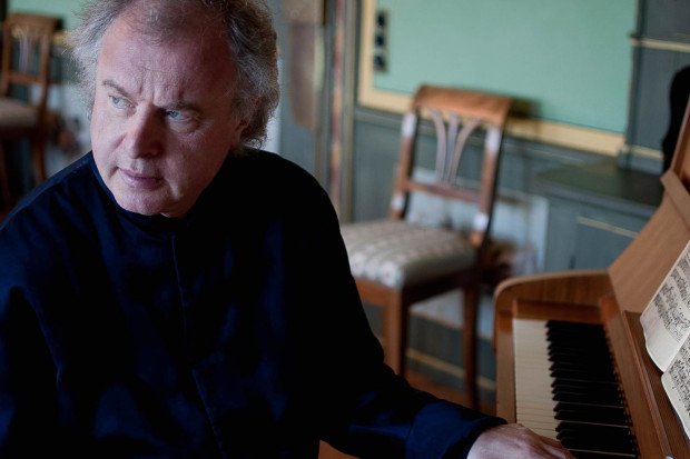 Orchestra Of The Age Of Enlightenment / Sir András Schiff (conductor/piano)