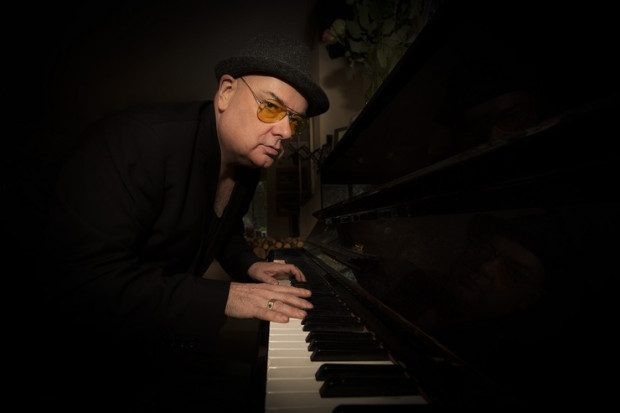 "What’s New" - Ian Shaw, Iain Ballamy & Jamie Safir "What’s New" - Ian Shaw, Iain Ballamy & Jamie Safir