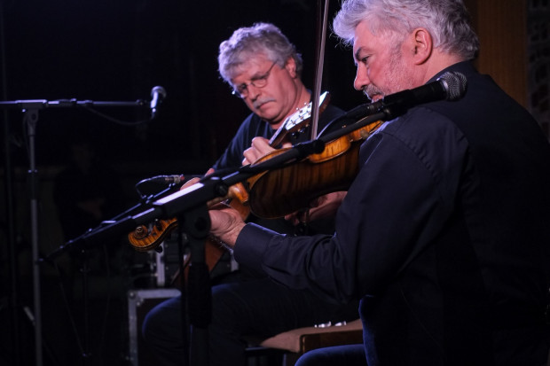 Gery O&#039;Connor and Gilles le Bigot- Irish Fiddle, Breton Guitar