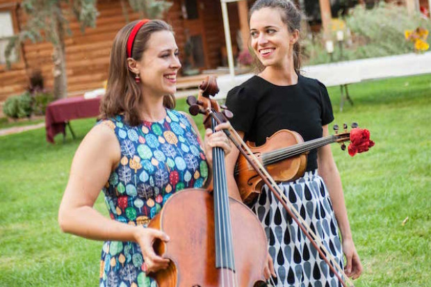 Brittany &amp; Natalie Haas / Penoú Skoulm @ Baltimore Fiddle Fair 2018
