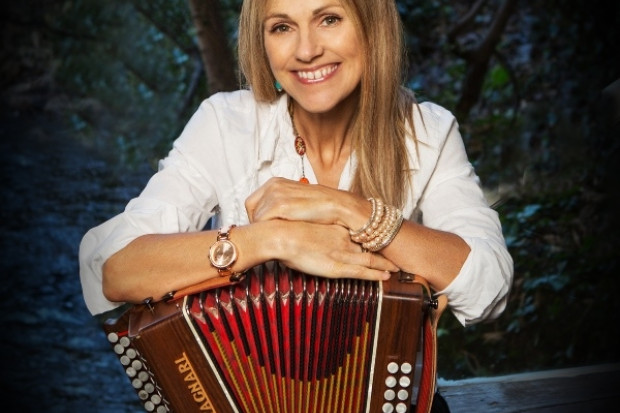 Sharon Shannon in Concert