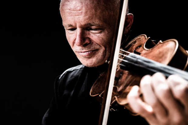 Irish Chamber Orchestra and Thomas Zehetmair, director/violin – Mozart &amp; Hartmann