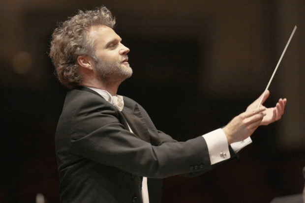 Søndergård Conducts DVOŘÁK NINE Søndergård Conducts DVOŘÁK NINE