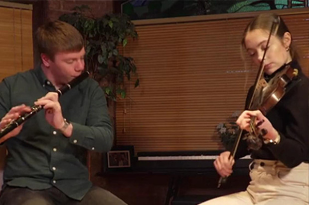 Trad@Lunch 2022 - Kate & Tom Gavin Trad@Lunch 2022 - Kate & Tom Gavin